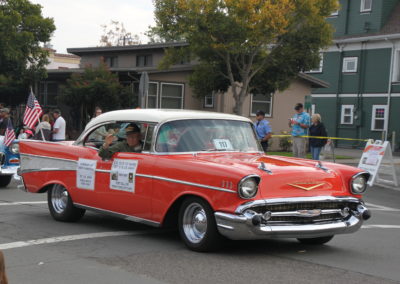 WWII Veteran driving a classic in the 2016 Petaluma Vets Parade.